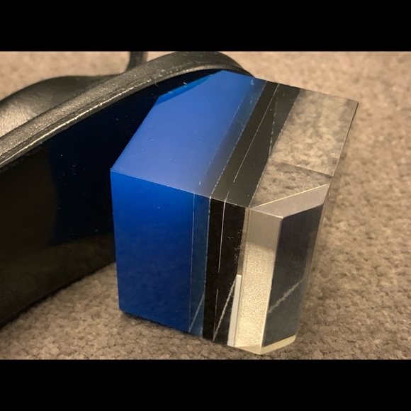 Emilio Pucci PVC Block Pump - Picture 7 of 7